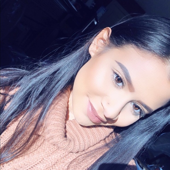 Meet your Posher, Lexi - Picture 4 of 4